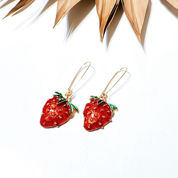 Strawberry dangle earrings S738 - Picture 2 of 3